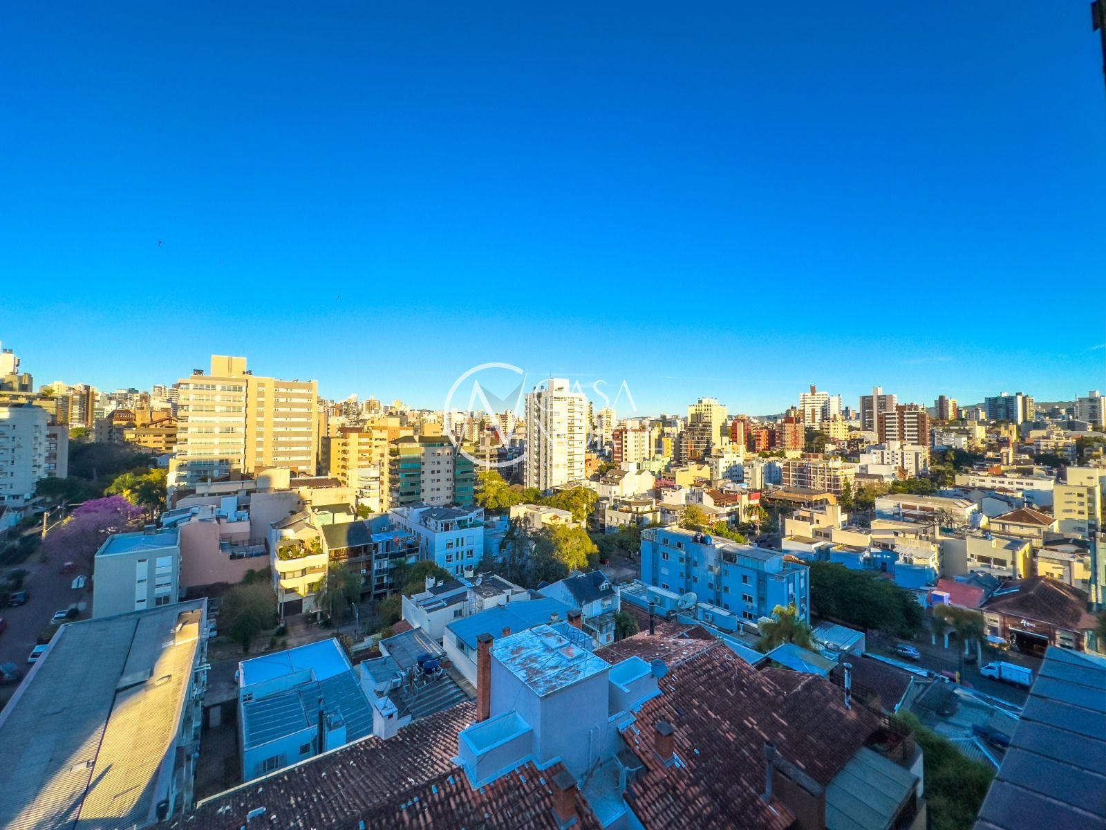 Cobertura à venda com 3 quartos, 313m², 1 suíte, 4 vagas, Rua Jaraguá no bairro Bela Vista em Porto Alegre