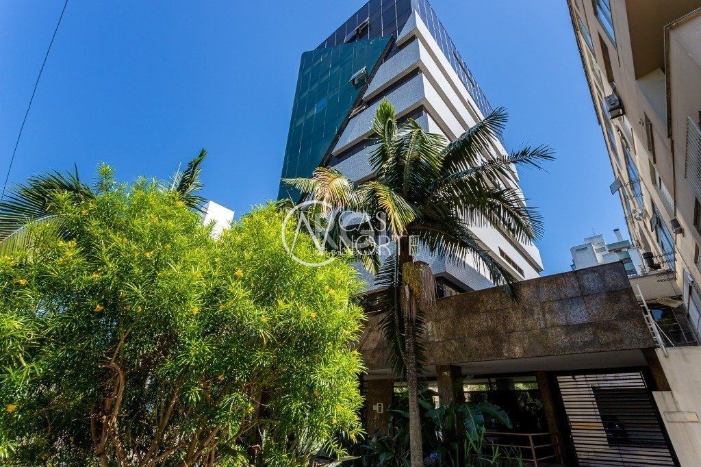 Loja à venda com 1 quarto, 68m², Avenida Cristóvão Colombo no bairro Floresta em Porto Alegre