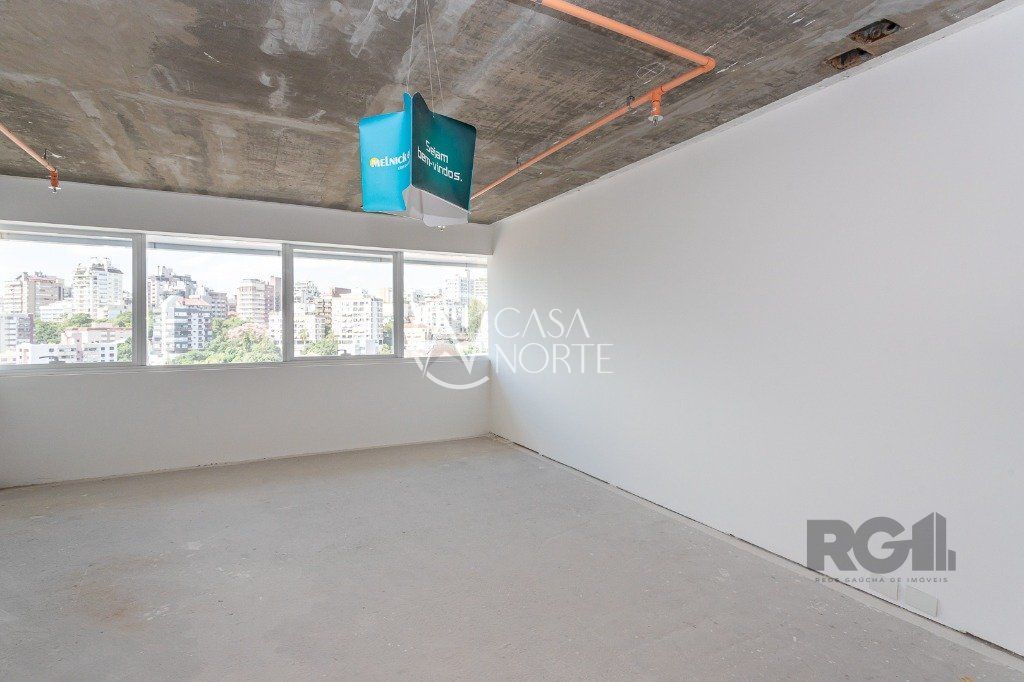 Sala Comercial à venda com 1 quarto, 38m², 1 vaga, Rua Ramiro Barcelos no bairro Moinhos de Vento em Porto Alegre