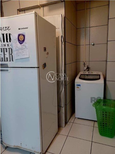 Apartamento à venda com 3 quartos, 88m², Rua Félix da Cunha no bairro Floresta em Porto Alegre