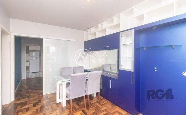 Apartamento à venda com 2 quartos, 60m², Rua Buarque de Macedo no bairro São Geraldo em Porto Alegre