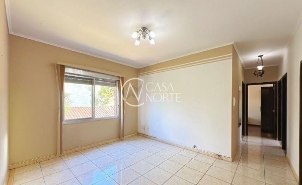 Apartamento à venda com 3 quartos, 81m², 1 vaga, Rua Coronel Massot no bairro Cristal em Porto Alegre