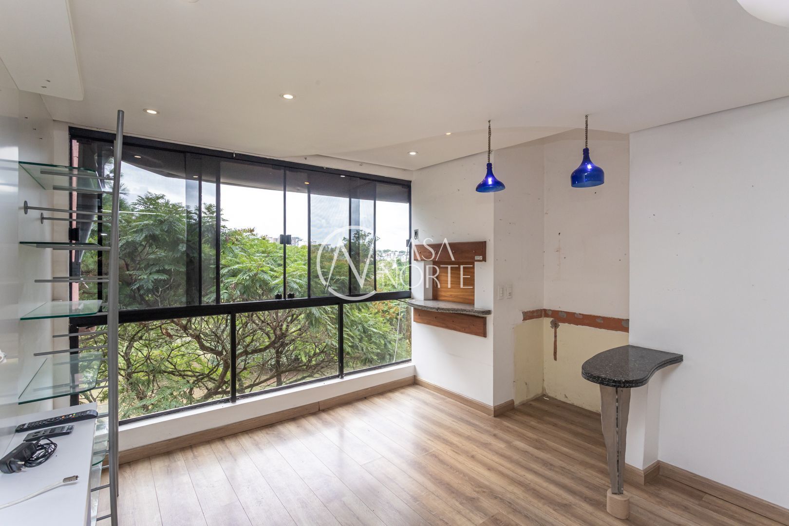 Apartamento à venda com 2 quartos, 80m², 1 suíte, Avenida João Wallig no bairro Jardim Europa em Porto Alegre