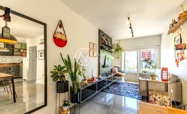 Apartamento à venda com 2 quartos, 65m², Rua Joaquim Nabuco no bairro Cidade Baixa em Porto Alegre