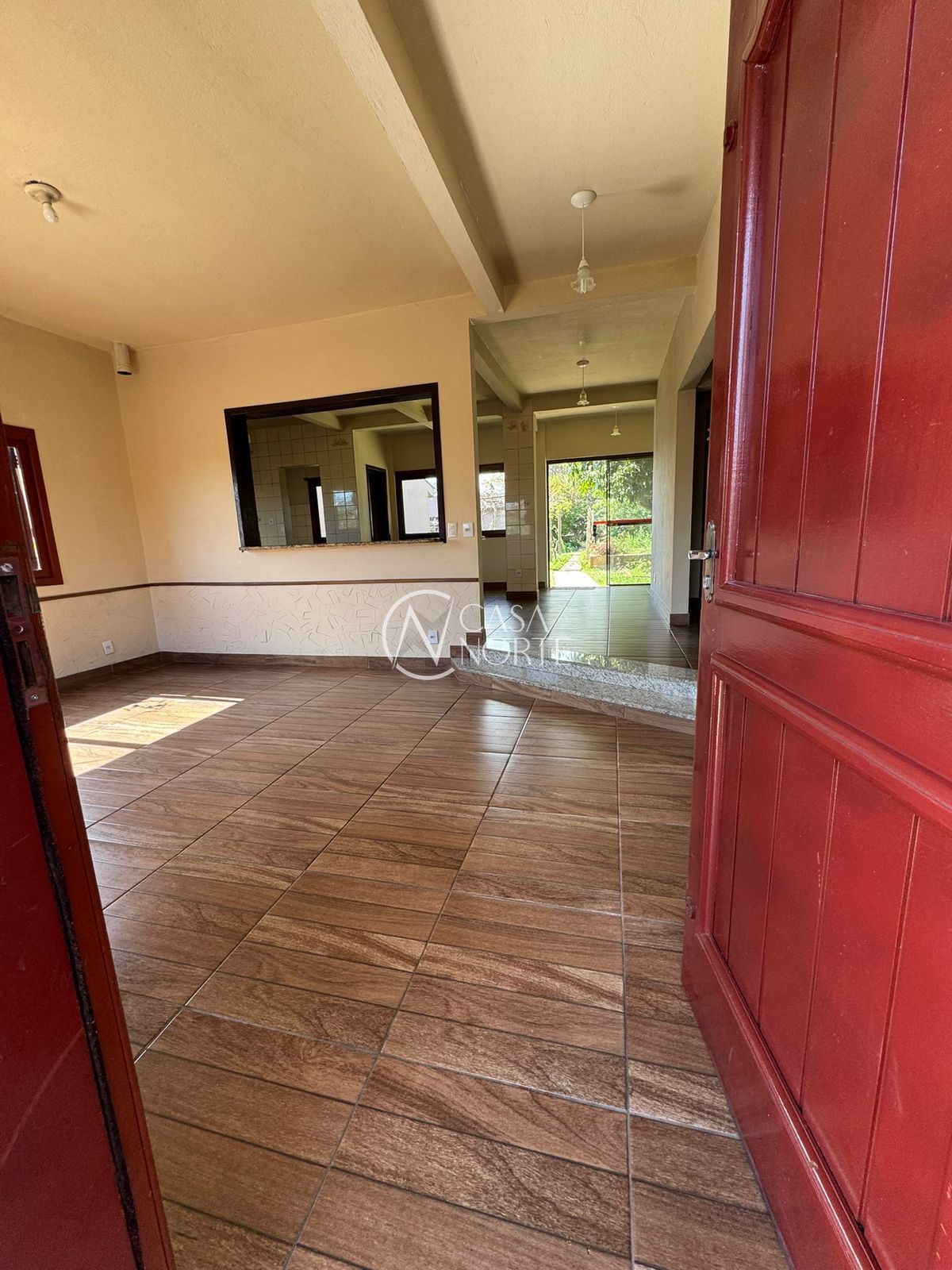 Casa à venda com 4 quartos, 182m², 3 vagas, Avenida Manoel Elias no bairro Jardim Leopoldina em Porto Alegre