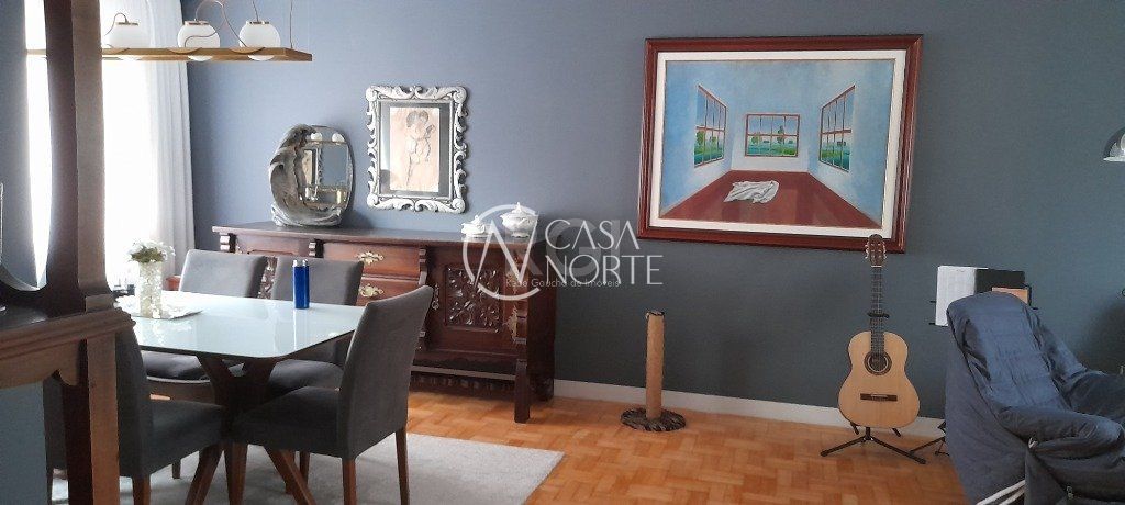 Apartamento à venda com 3 quartos, 143m², 1 suíte, 1 vaga, Rua Riveira no bairro Petrópolis em Porto Alegre