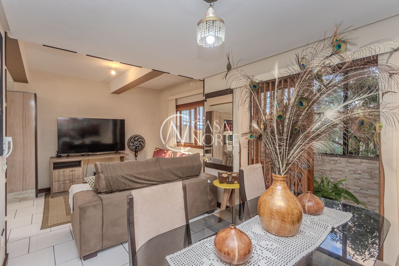 Casa de Condomínio à venda com 3 quartos, 196m², 1 suíte, 3 vagas, Rua Coronel Massot no bairro Tristeza em Porto Alegre