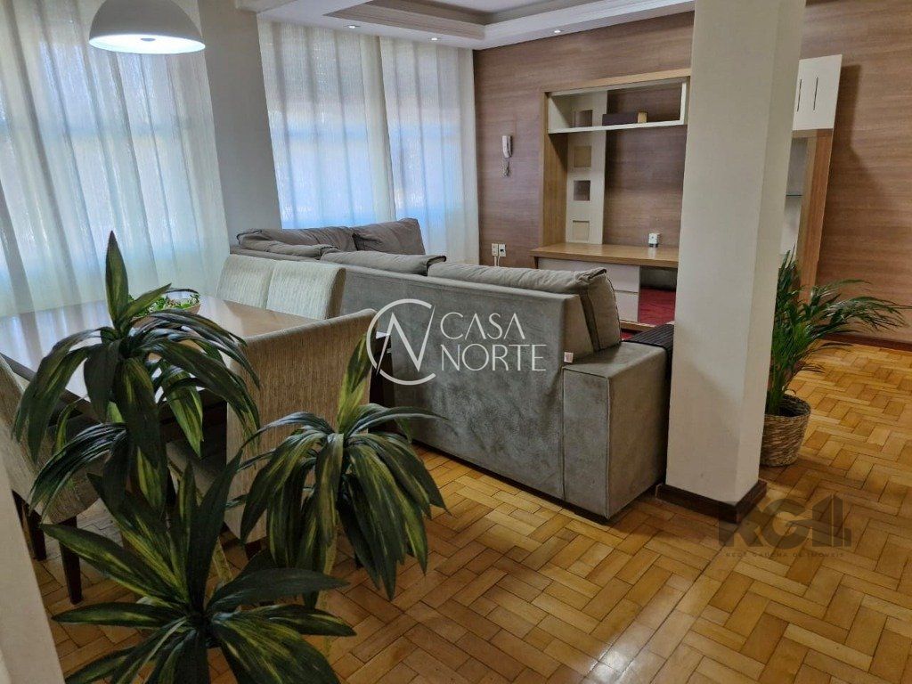 Apartamento à venda com 3 quartos, 84m², 1 suíte, 1 vaga, Avenida Ipiranga no bairro Petrópolis em Porto Alegre