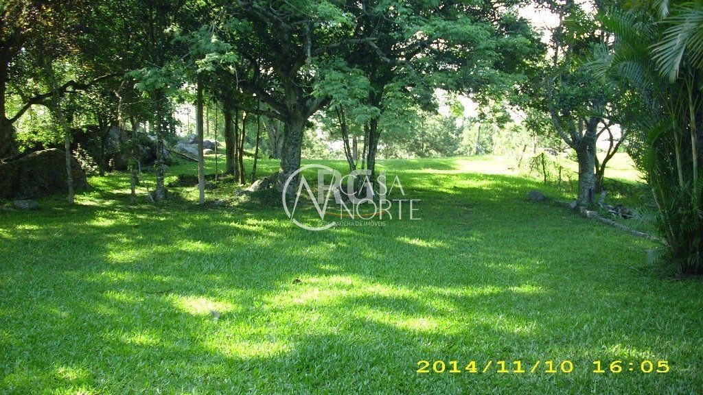 Terreno à venda  com 4200m², Estrada Afonso Lourenco Mariante no bairro Lomba do Pinheiro em Porto Alegre