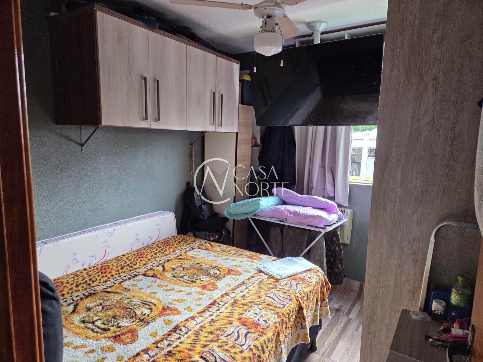 Apartamento à venda com 2 quartos, 43m², 1 vaga, Rua São Guilherme no bairro Vila São José em Porto Alegre