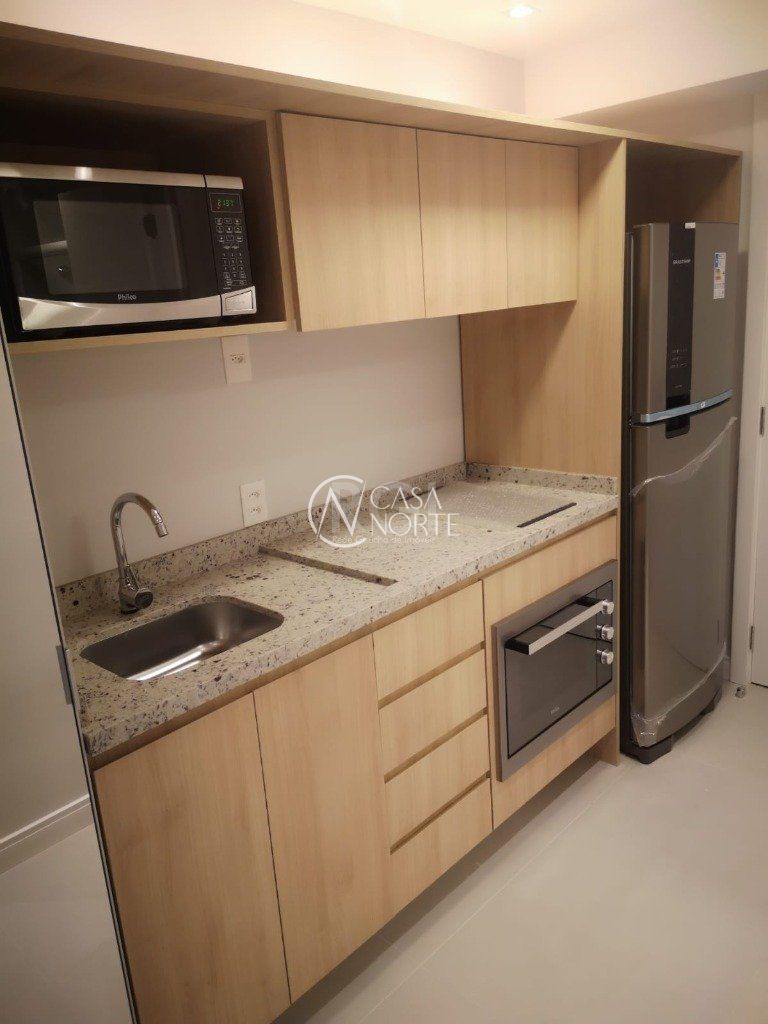 Kitnet à venda com 1 quarto, 27m², 1 vaga, Avenida dos Cubanos no bairro Partenon em Porto Alegre