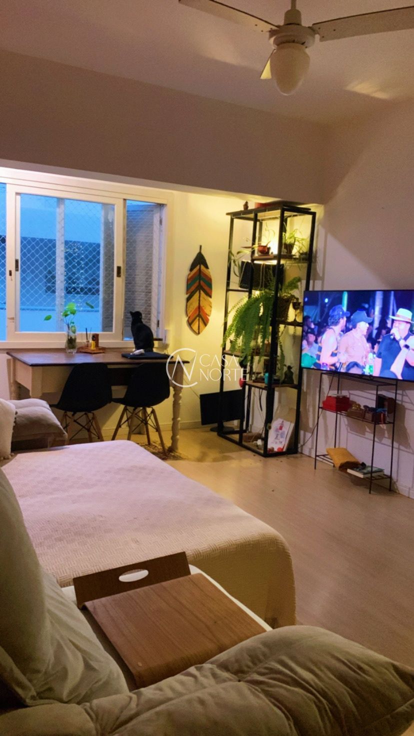 Apartamento à venda com 1 quarto, 64m², Rua Santos Dumont no bairro Floresta em Porto Alegre