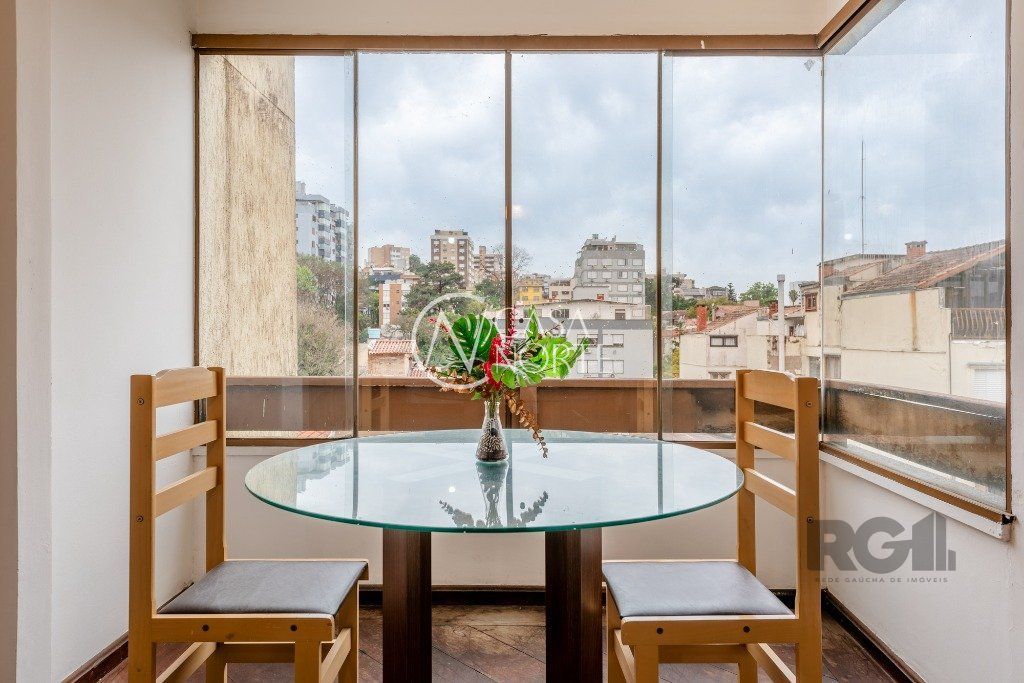 Cobertura à venda com 4 quartos, 145m², 1 vaga, Rua Barão de Itaqui no bairro Jardim São Pedro em Porto Alegre