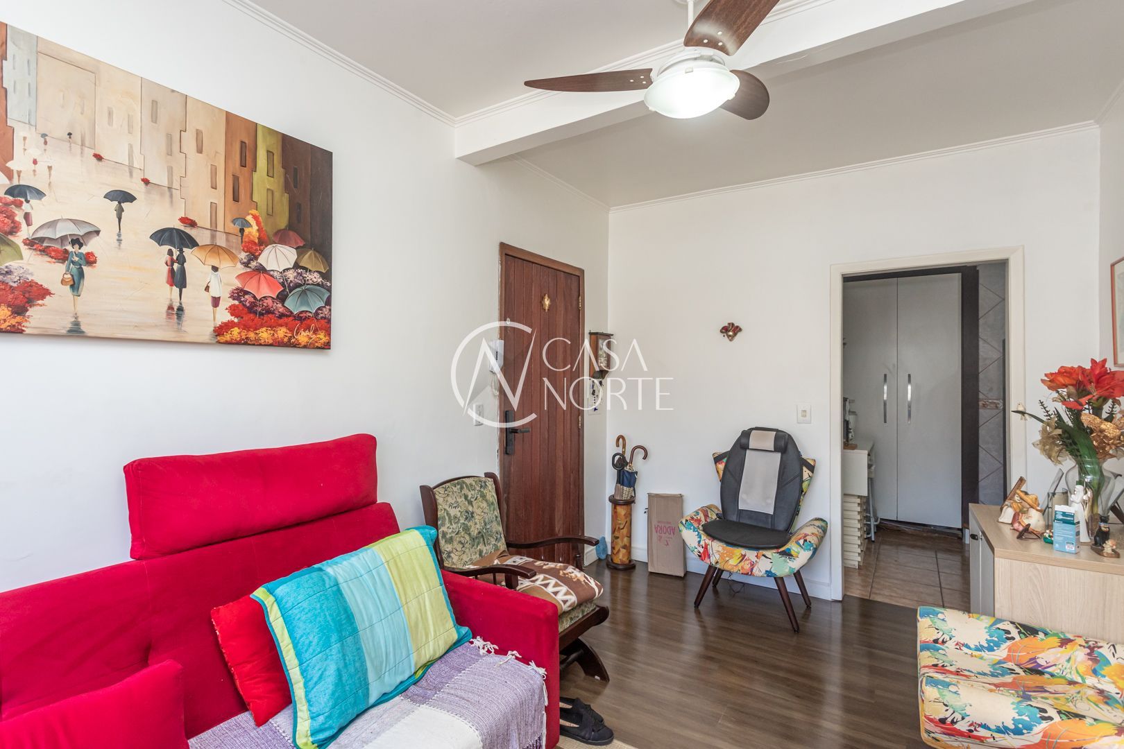 Apartamento à venda com 2 quartos, 44m², Rua Sorocaba no bairro Passo da Areia em Porto Alegre