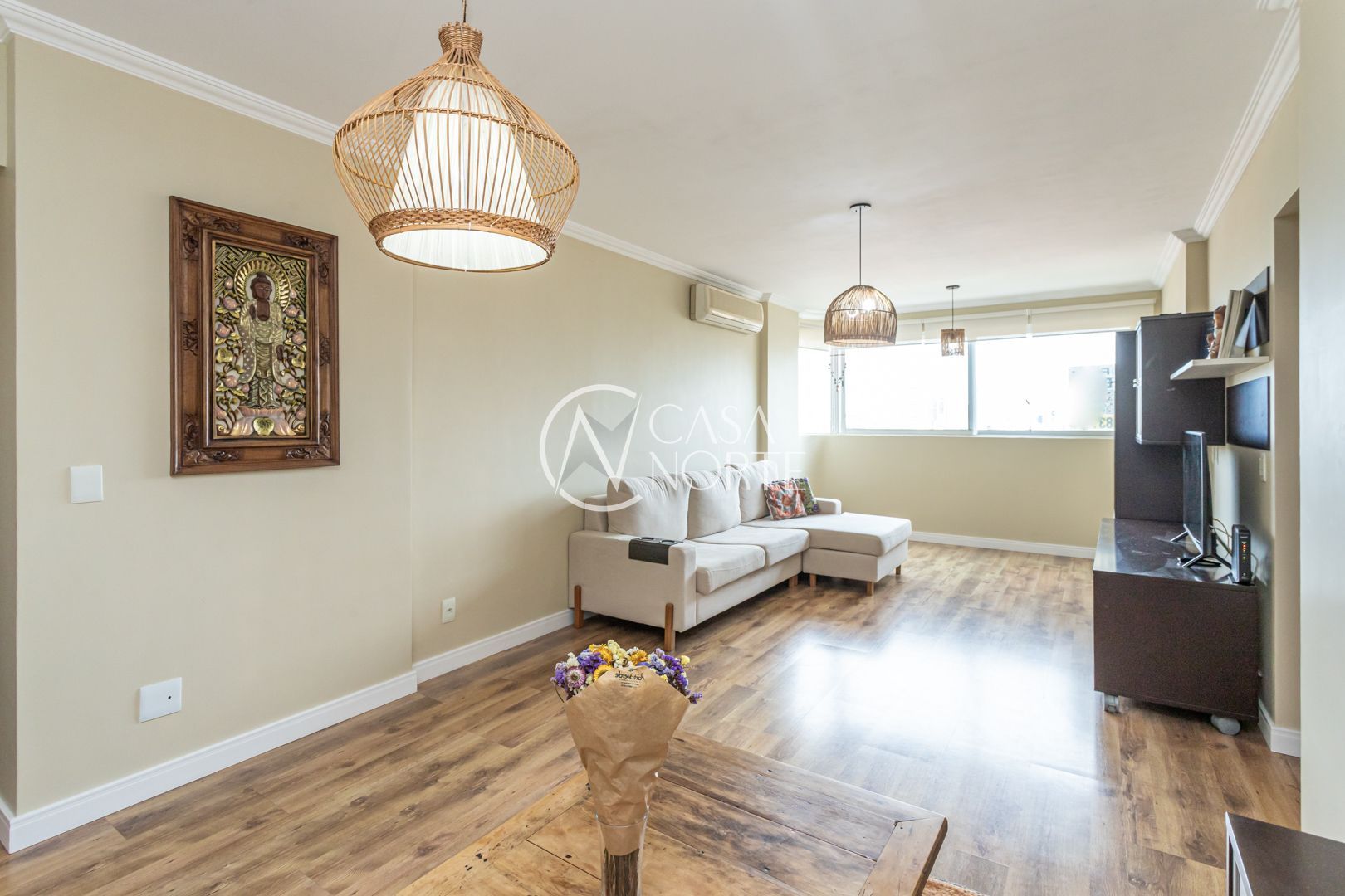 Apartamento à venda com 3 quartos, 102m², 1 suíte, 2 vagas, Rua Verissimo Rosa no bairro Partenon em Porto Alegre