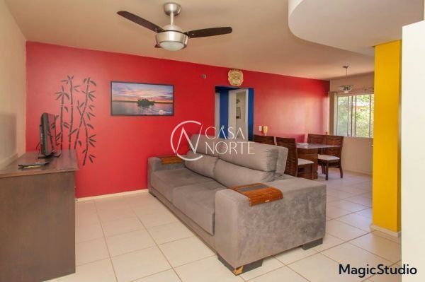 Apartamento à venda com 2 quartos, 55m², 1 vaga, Rua Mura no bairro Guarujá em Porto Alegre