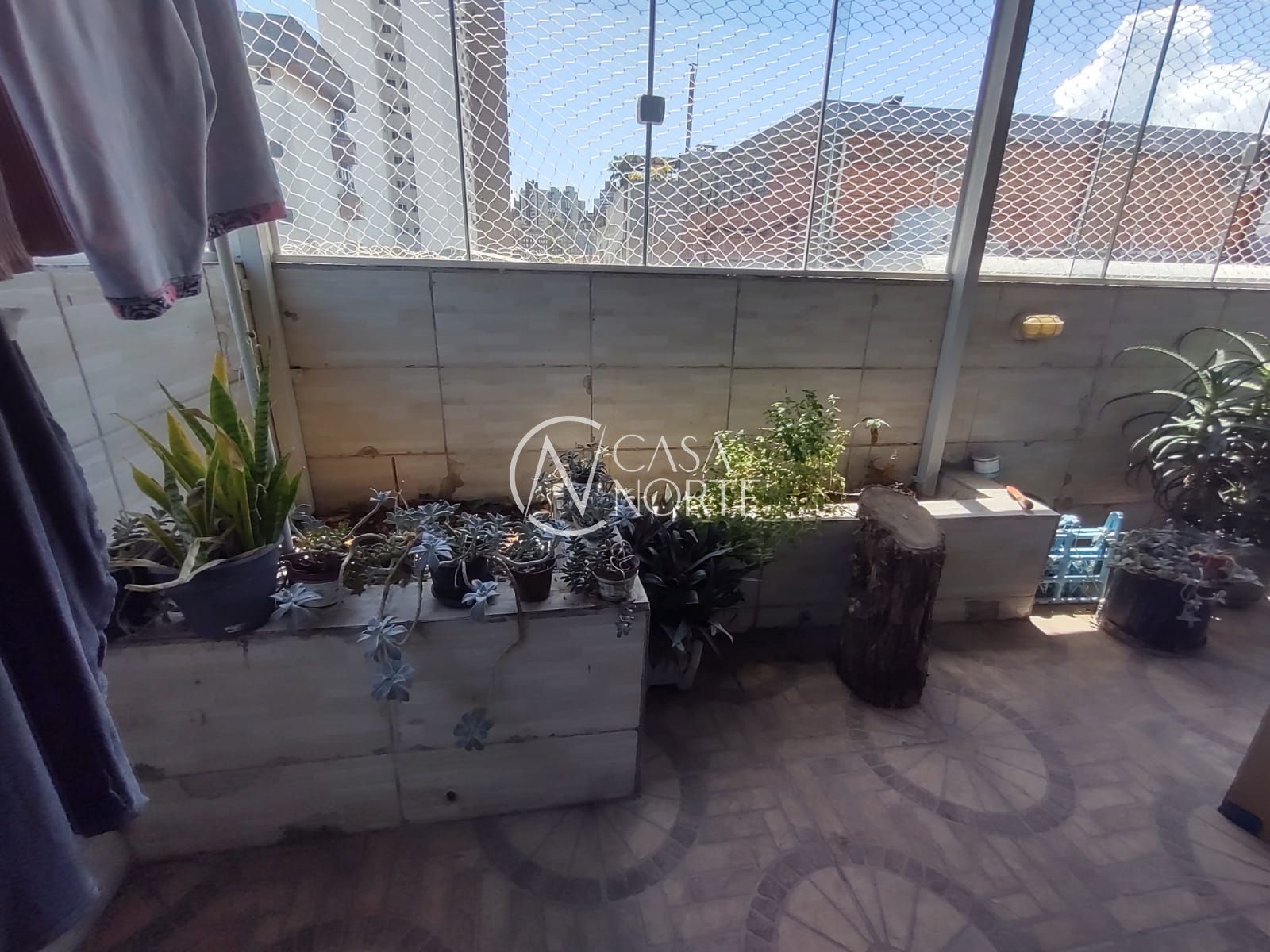 Cobertura à venda com 2 quartos, 220m², 1 suíte, 2 vagas, Rua Monsenhor Veras no bairro Santana em Porto Alegre