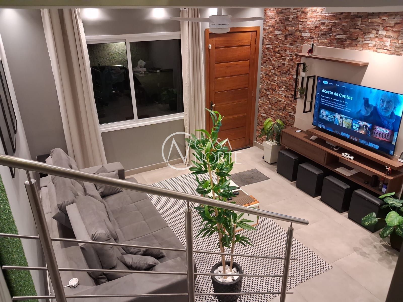 Casa de Condomínio à venda com 2 quartos, 64m², 2 suítes, 1 vaga, Rua Coronel Frederico Carlos Gomes no bairro Vila Nova em Porto Alegre