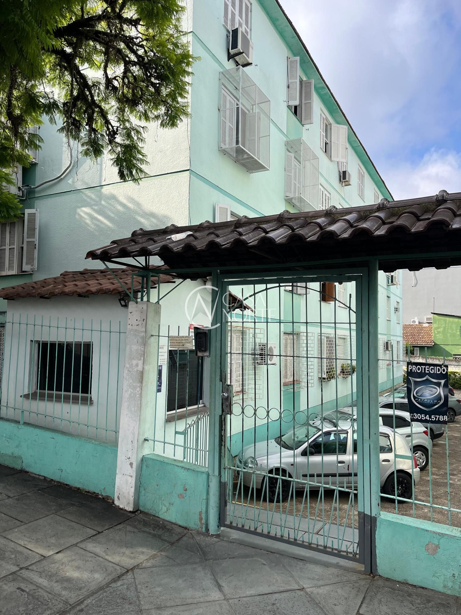Apartamento à venda com 2 quartos, 50m², 1 vaga, Rua Dona Zulmira no bairro Cavalhada em Porto Alegre