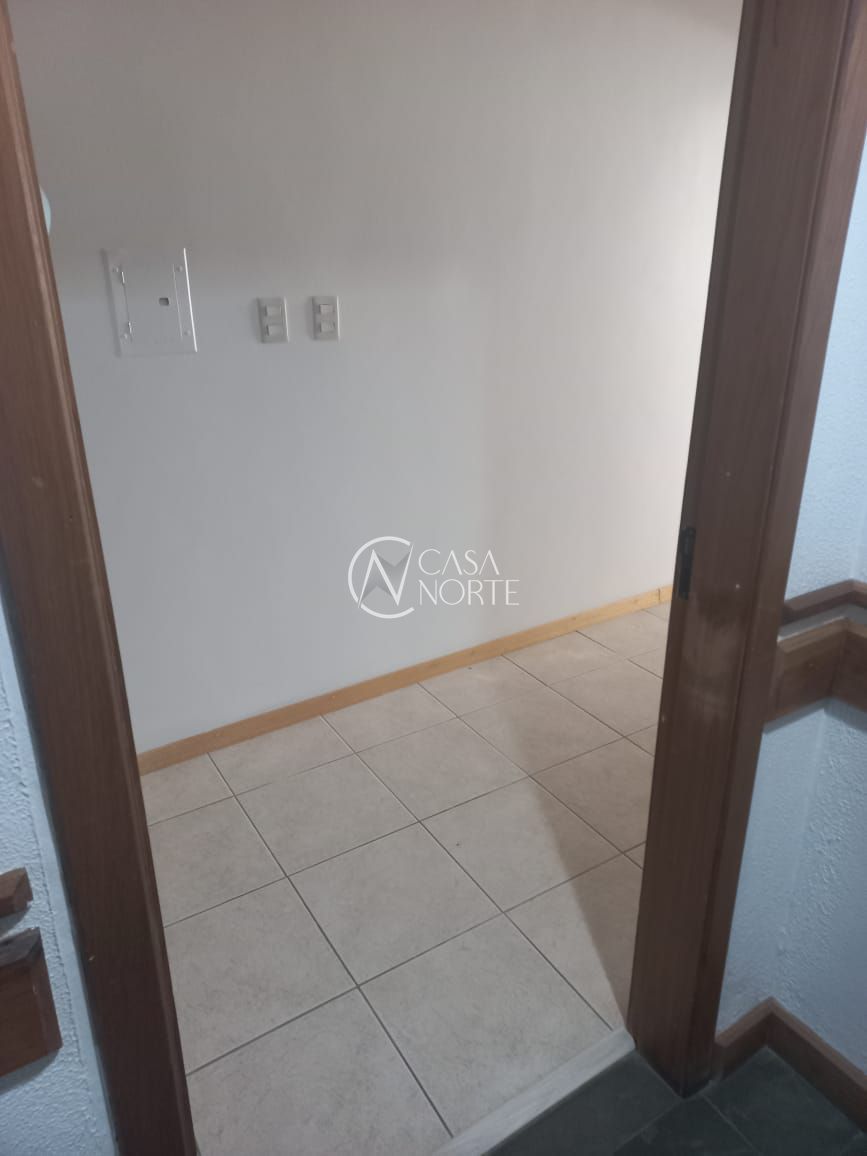 Sala Comercial à venda com 1 quarto, 37m², Avenida Taquara no bairro Petrópolis em Porto Alegre
