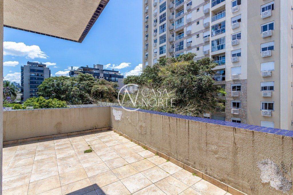 Cobertura à venda com 2 quartos, 135m², 2 vagas, Rua Dona Alice no bairro Petrópolis em Porto Alegre
