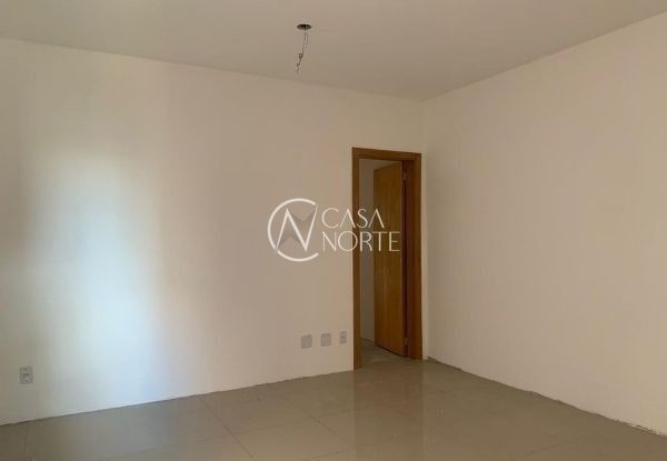 Apartamento à venda com 2 quartos, 63m², 1 suíte, 1 vaga, Rua Moema no bairro Chácara das Pedras em Porto Alegre