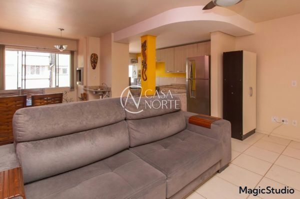 Apartamento à venda com 2 quartos, 55m², 1 vaga, Rua Mura no bairro Guarujá em Porto Alegre