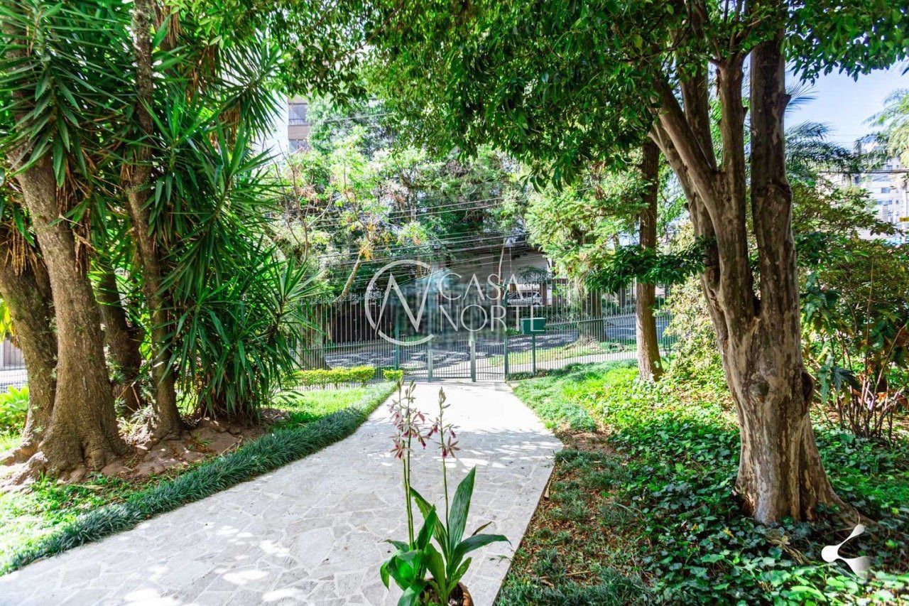 Cobertura à venda com 4 quartos, 390m², 3 suítes, 3 vagas, Rua Felipe de Oliveira no bairro Petrópolis em Porto Alegre