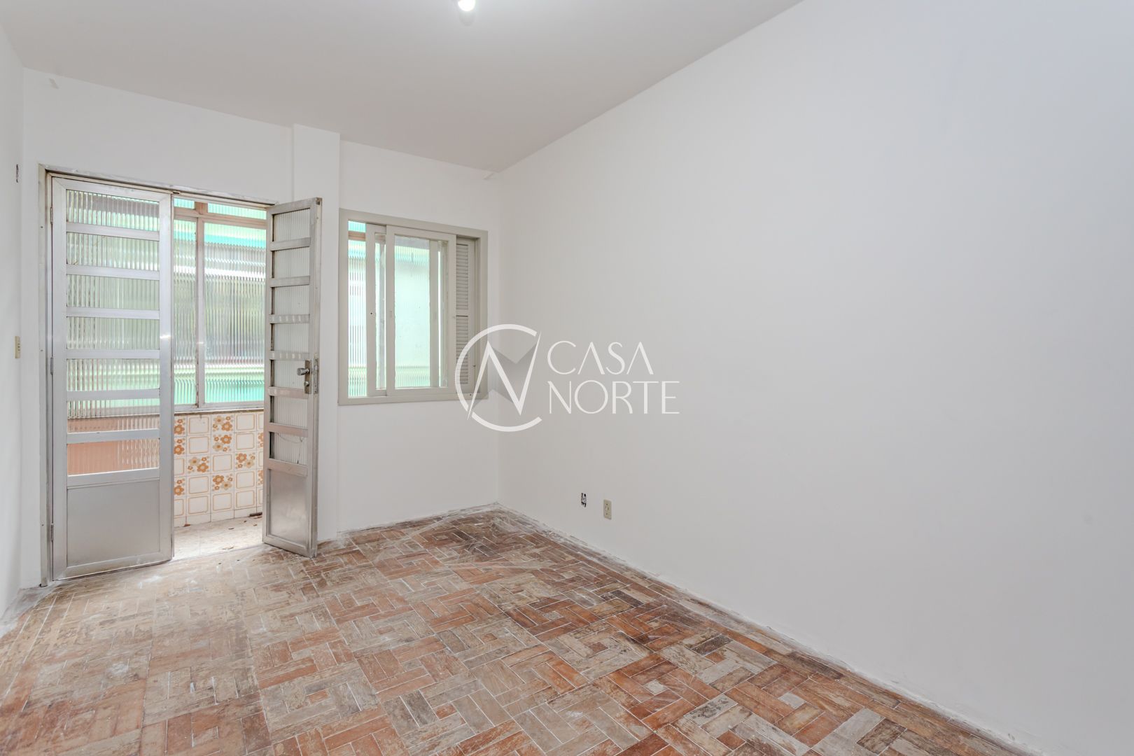 Apartamento à venda com 1 quarto, 36m², Avenida Ganzo no bairro Menino Deus em Porto Alegre