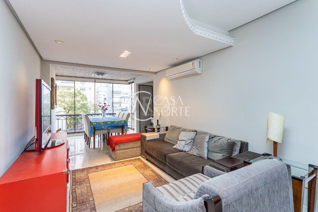 Cobertura à venda com 3 quartos, 203m², 1 suíte, 2 vagas, Rua Cabral no bairro Rio Branco em Porto Alegre