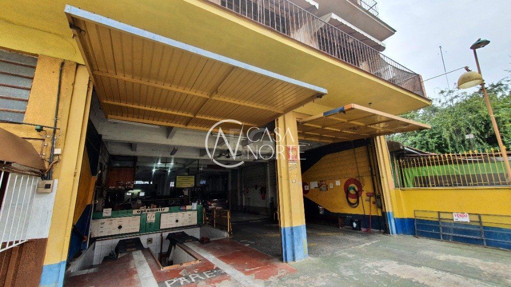 Prédio Comercial à venda com 3 quartos, 350m², 4 vagas, Rua Joaquim Silveira no bairro São Sebastião em Porto Alegre