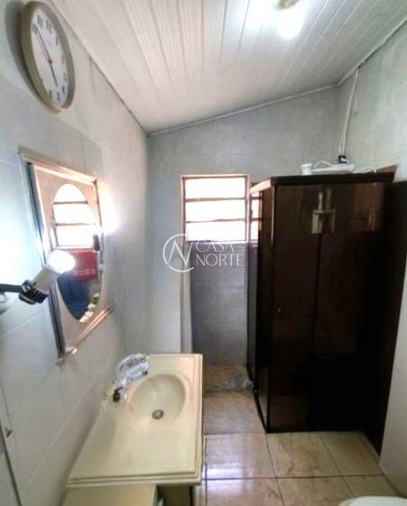Casa à venda com 3 quartos, 119m², 1 vaga, Rua Barão do Amazonas no bairro Partenon em Porto Alegre