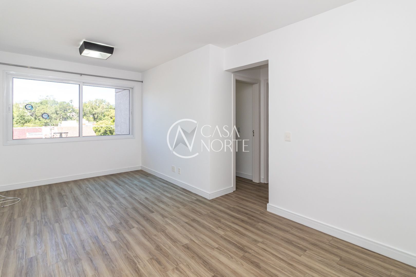 Apartamento à venda com 2 quartos, 64m², 1 suíte, 1 vaga, Rua Barão do Amazonas no bairro Partenon em Porto Alegre