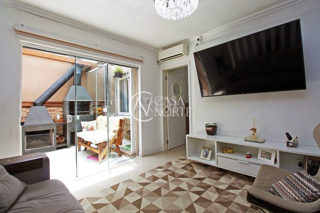 Apartamento à venda com 3 quartos, 118m², 1 suíte, 1 vaga, Avenida Coronel Lucas de Oliveira no bairro Petrópolis em Porto Alegre