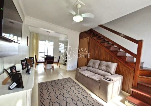 Casa de Condomínio à venda com 2 quartos, 69m², 1 vaga, Avenida José Aloísio Filho no bairro Humaitá em Porto Alegre