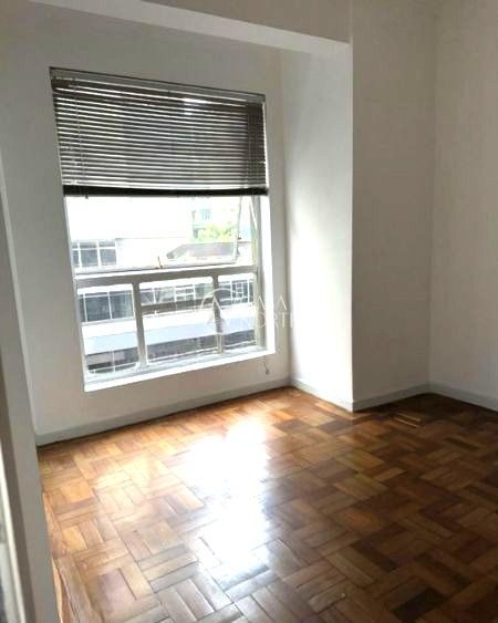 Apartamento à venda com 1 quarto, 47m², Avenida Borges de Medeiros no bairro Centro Histórico em Porto Alegre