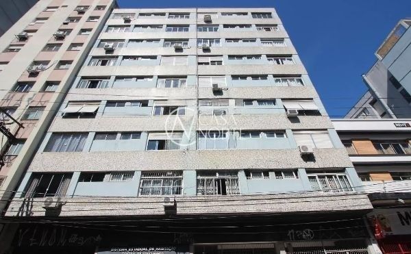 Apartamento à venda com 1 quarto, 29m², Avenida João Pessoa no bairro Farroupilha em Porto Alegre