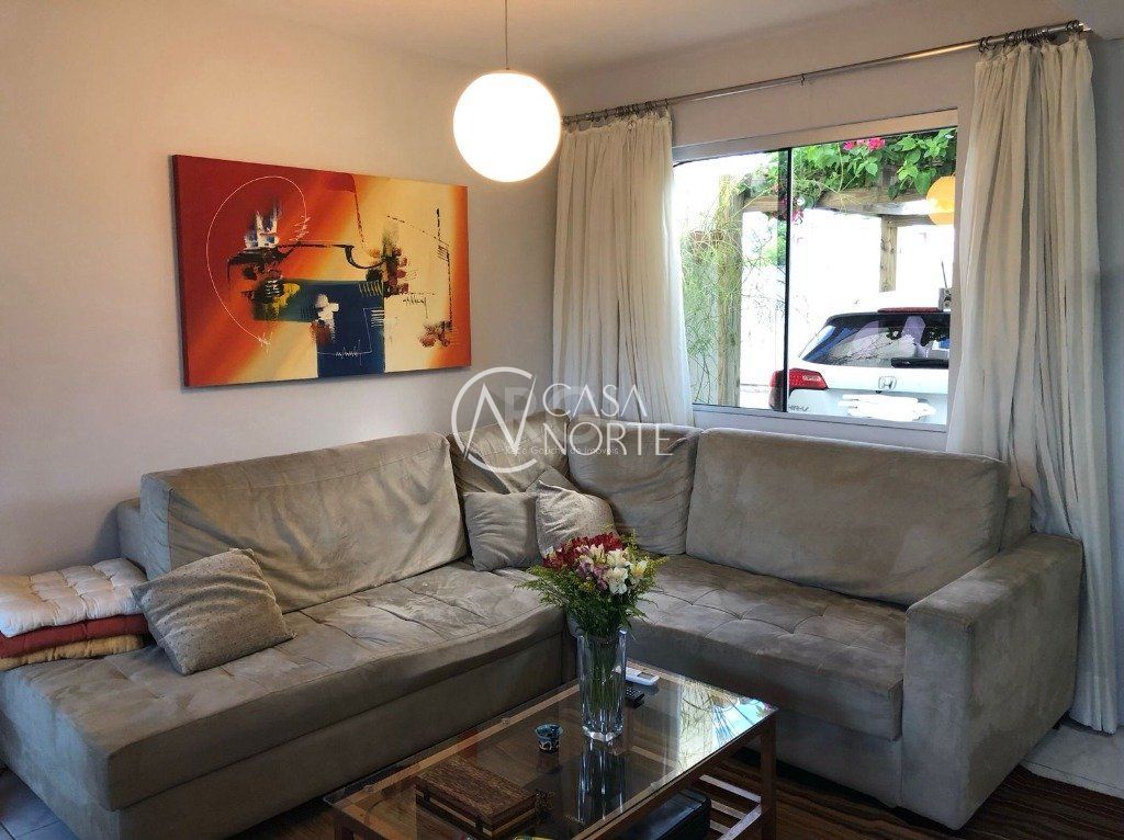 Casa de Condomínio à venda com 3 quartos, 69m², 1 suíte, 2 vagas, Estrada Campo Novo no bairro Ipanema em Porto Alegre