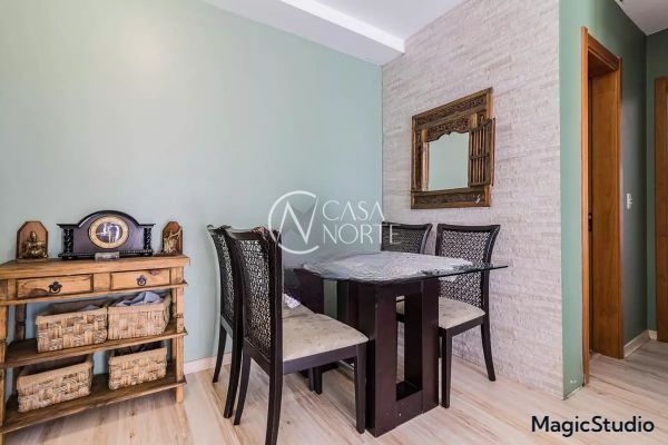 Apartamento à venda com 2 quartos, 62m², 1 suíte, 1 vaga, Rua Abram Goldsztein no bairro Jardim Carvalho em Porto Alegre