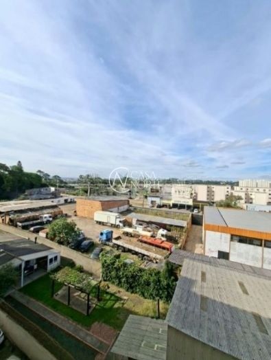 Apartamento à venda com 2 quartos, 43m², 1 vaga, Avenida Engenheiro Francisco Rodolfo Simch no bairro Sarandi em Porto Alegre
