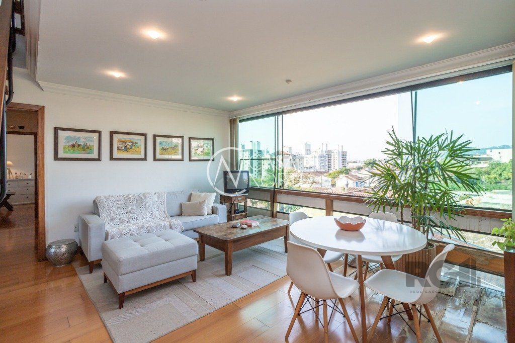 Cobertura à venda com 2 quartos, 149m², 1 vaga, Rua Doutor Mário Totta no bairro Tristeza em Porto Alegre