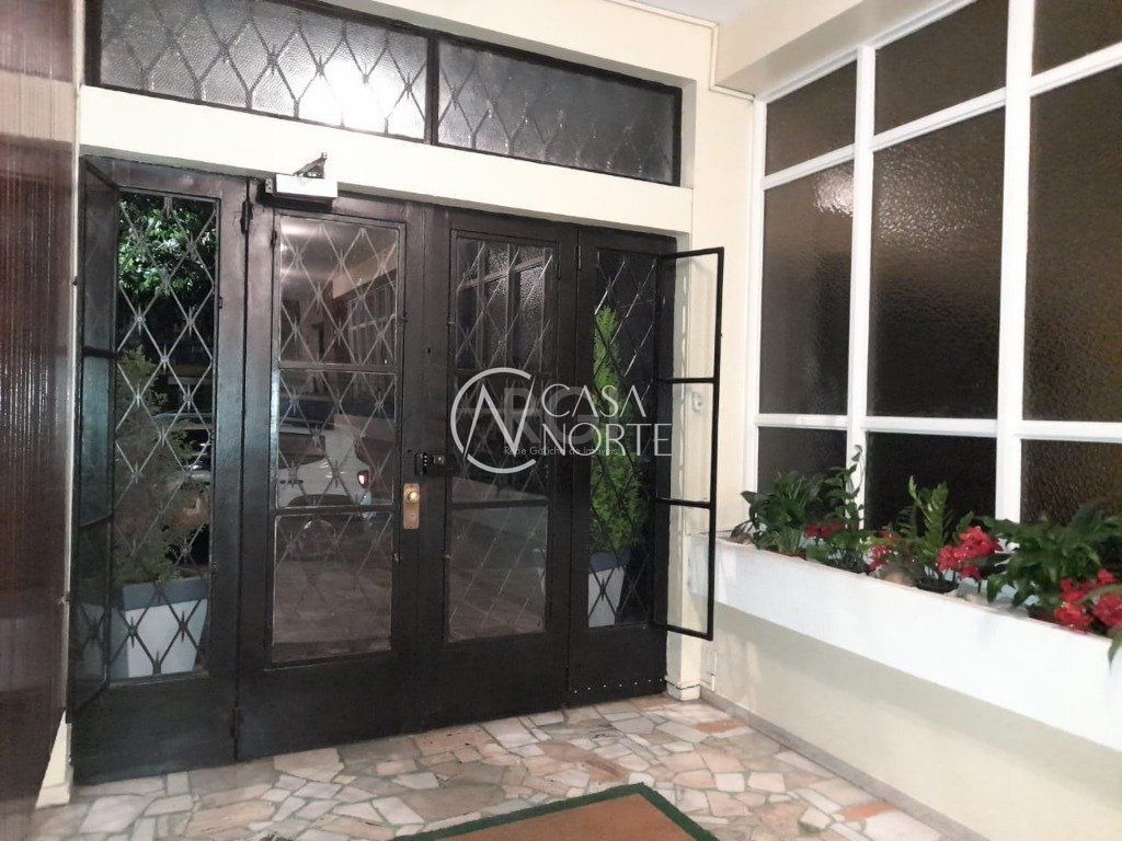 Apartamento à venda com 2 quartos, 58m², Rua Duque de Caxias no bairro Centro Histórico em Porto Alegre