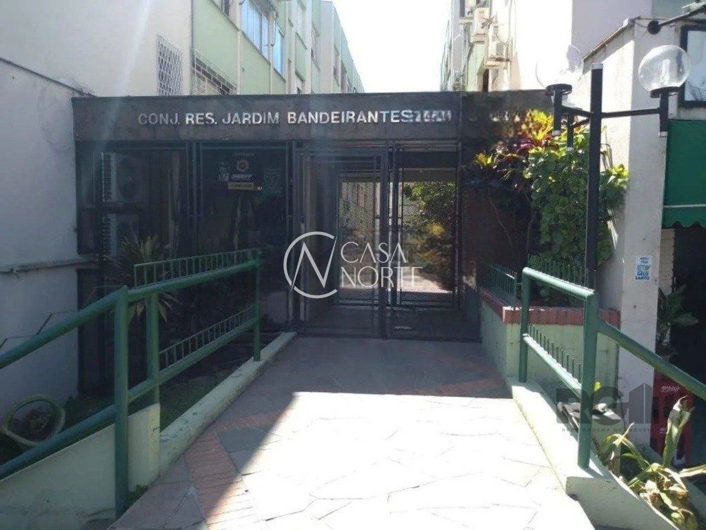 Apartamento à venda com 1 quarto, 46m², Avenida Teresópolis no bairro Teresópolis em Porto Alegre