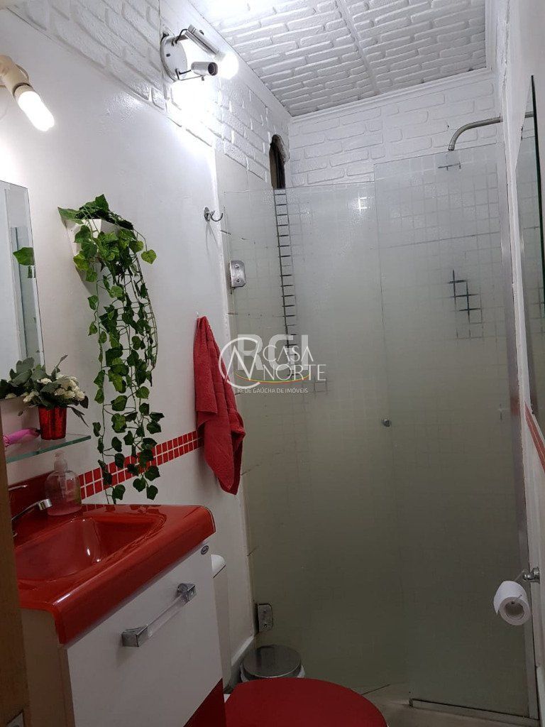 Apartamento à venda com 3 quartos, 71m², Avenida Getúlio Vargas no bairro Menino Deus em Porto Alegre