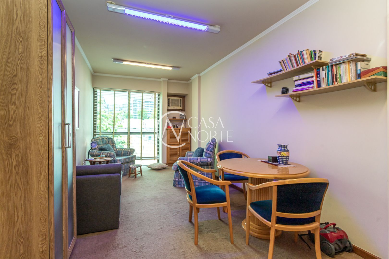 Conjunto Comercial à venda com 2 quartos, 38m², Rua Felipe Neri no bairro Auxiliadora em Porto Alegre