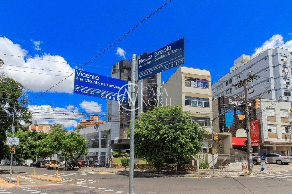 Sala Comercial à venda , 46m², Rua Vicente da Fontoura no bairro Rio Branco em Porto Alegre