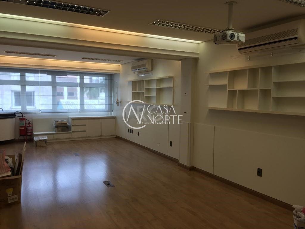 Sala Comercial à venda , 73m², Rua João Abbott no bairro Petrópolis em Porto Alegre