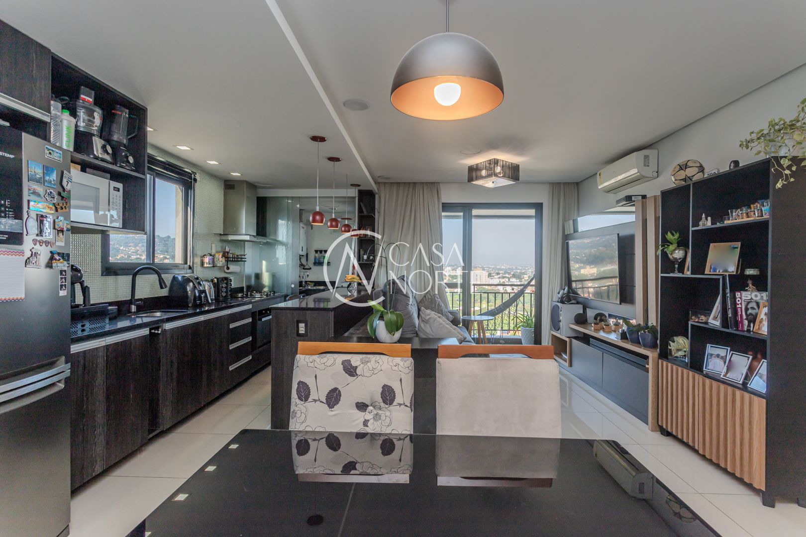 Apartamento à venda com 2 quartos, 70m², 1 suíte, 2 vagas, Avenida Ipiranga no bairro Jardim Carvalho em Porto Alegre