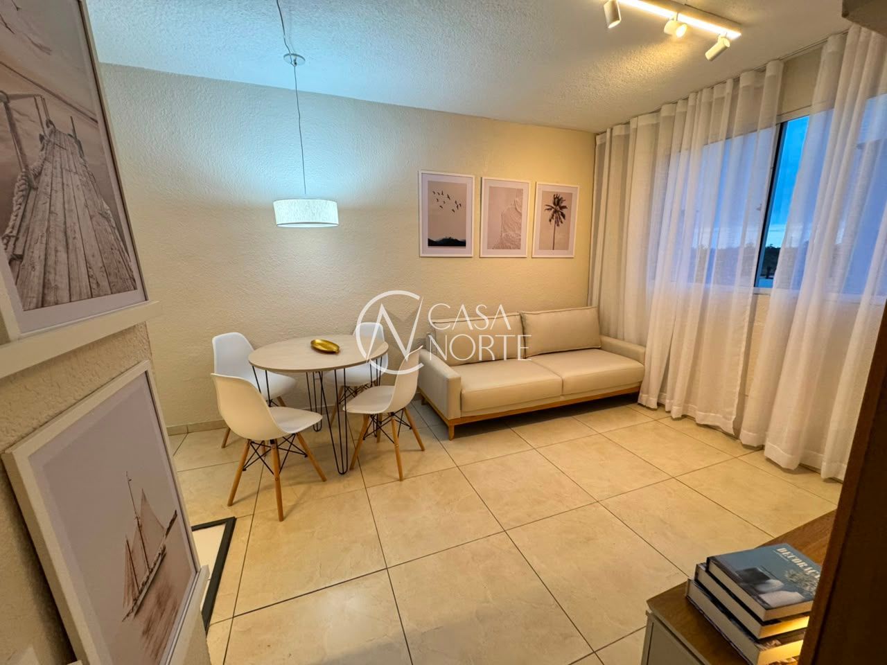 Apartamento à venda com 2 quartos, 40m², 1 vaga, Rua José Iuchno no bairro Hípica em Porto Alegre