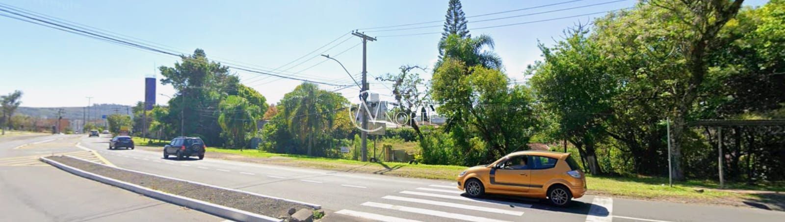 Terreno à venda  com 12500m², Avenida da Cavalhada no bairro Cavalhada em Porto Alegre